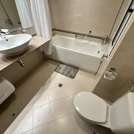 Luxury In Downtown Residential Complex Appartamento