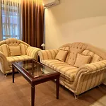 Апартамент Luxury In Downtown Residential Complex