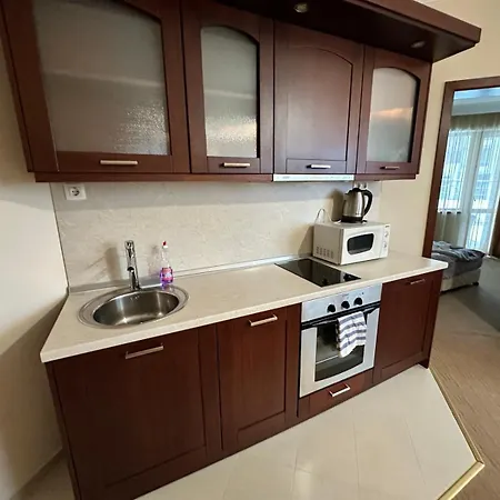 Luxury In Downtown Residential Complex Banszko