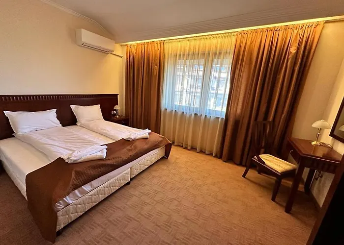 Luxury In Downtown Residential Complex Banszko