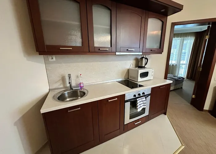 Luxury In Downtown Residential Complex Banszko