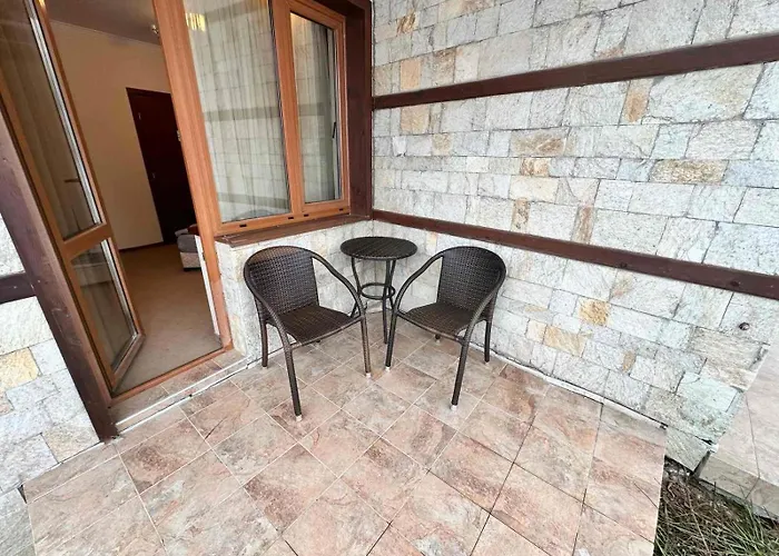 Luxury In Downtown Residential Complex Apartment